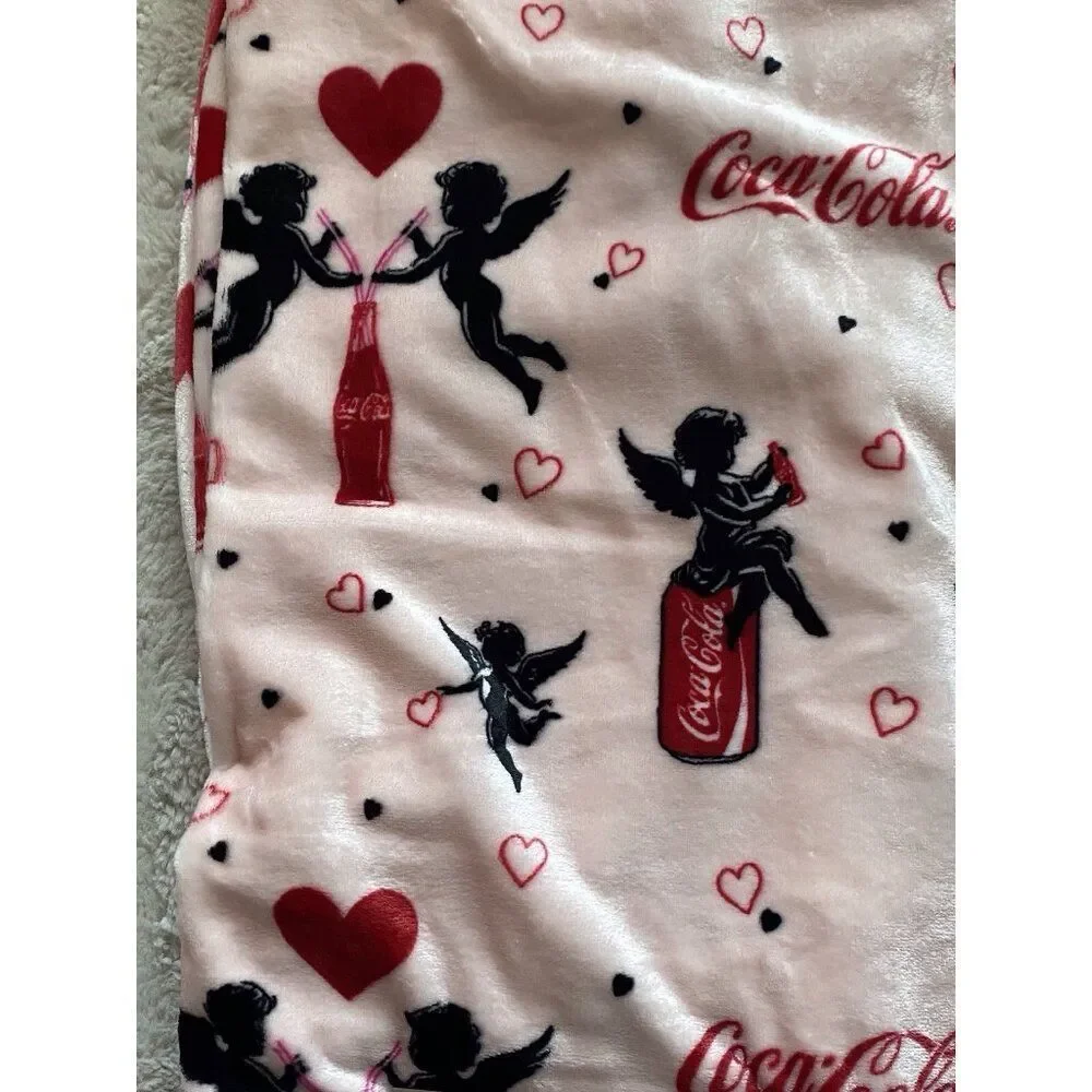 Coca Cola Can Pink Valentines Cupid Hearts Velvet Soft Throw‎ Blanket 60 X 70”